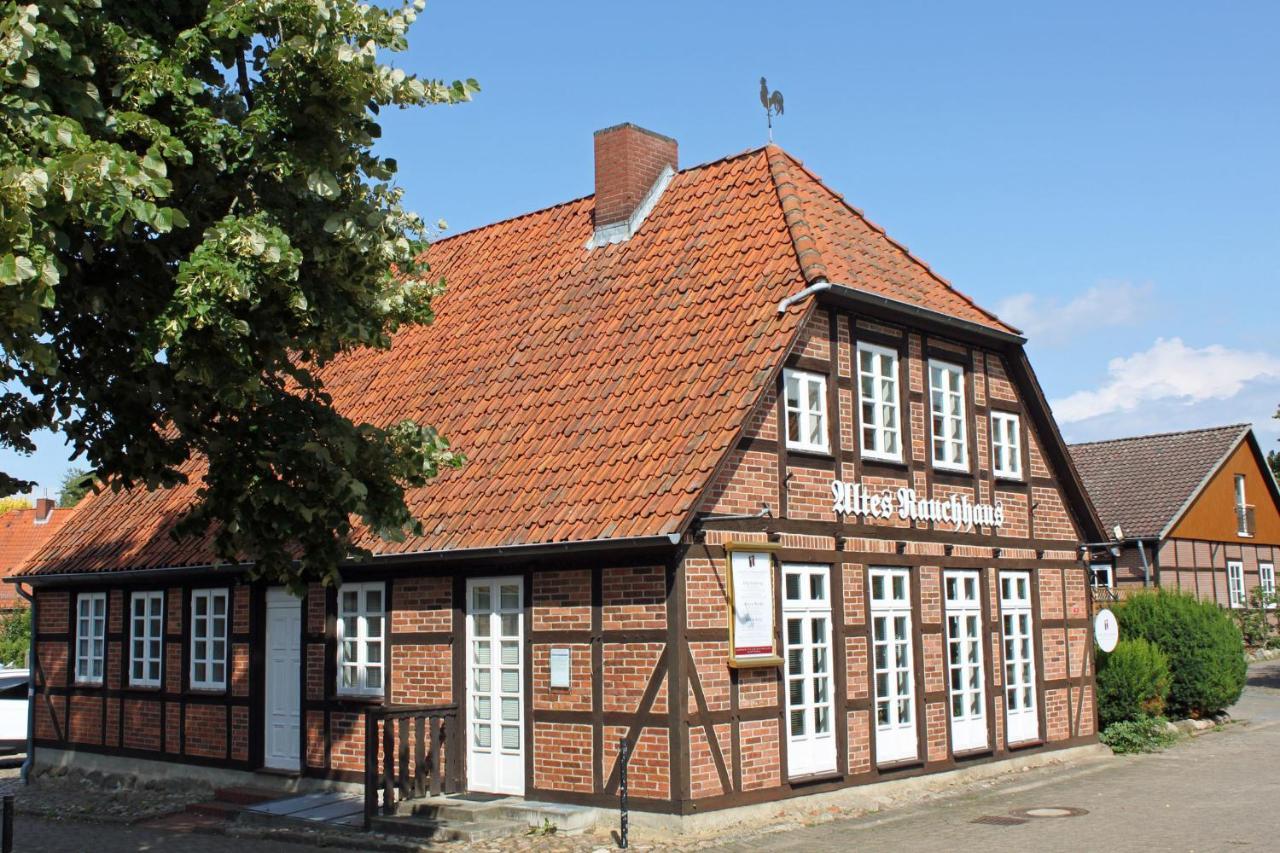 Апартаменты Altes Rauchhaus Ebstorf Экстерьер фото