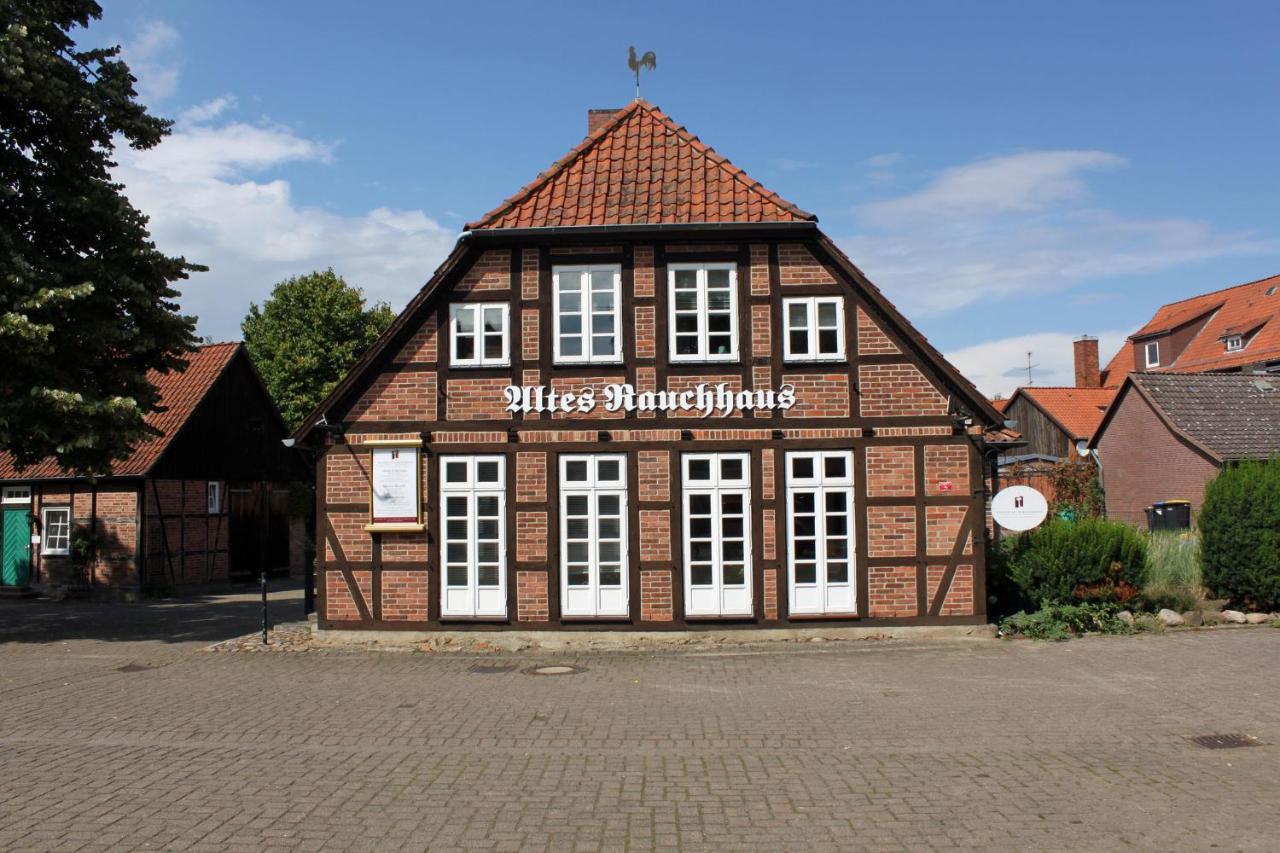 Апартаменты Altes Rauchhaus Ebstorf Экстерьер фото